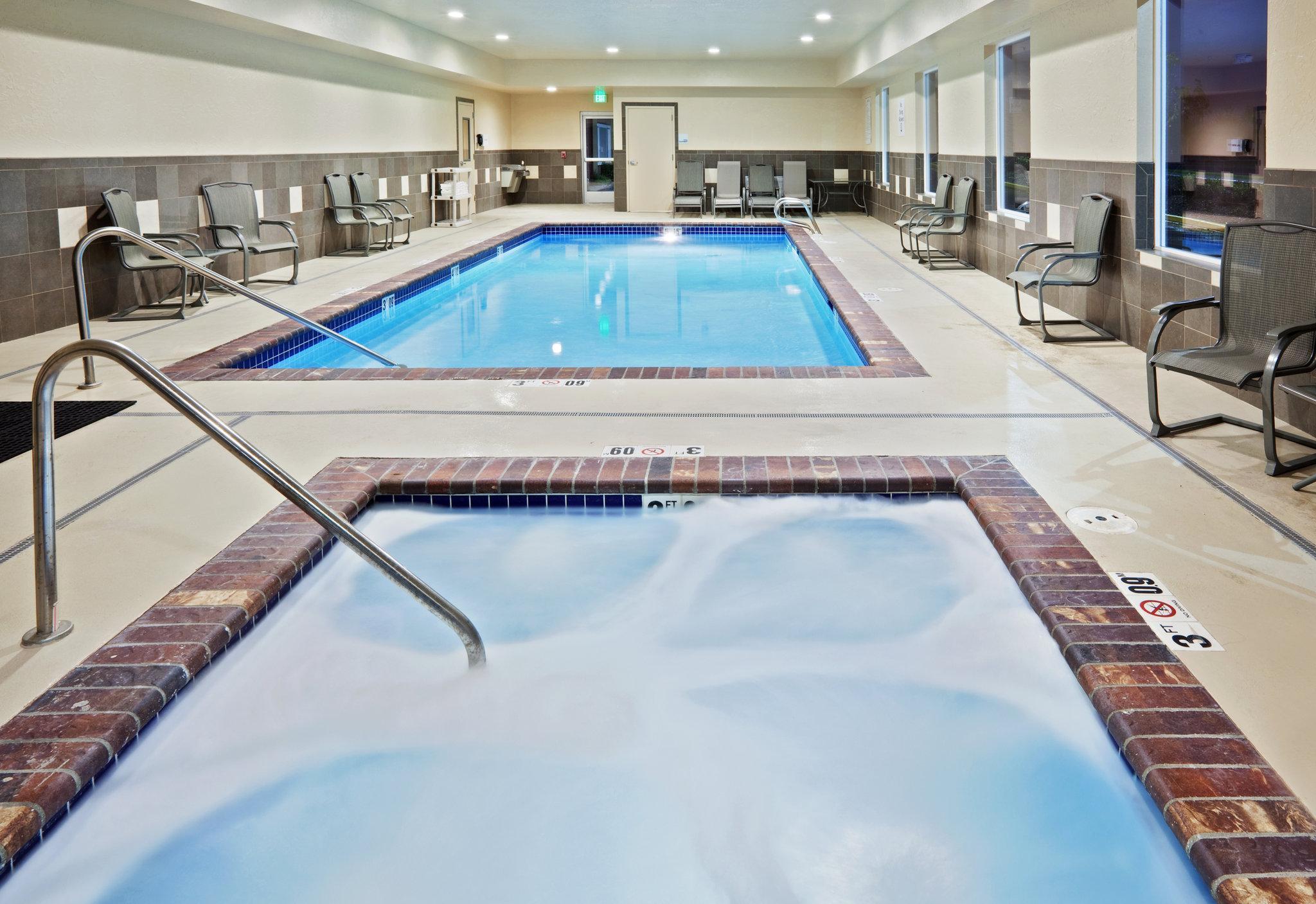 Holiday Inn Express And Suites Sumner By Ihg Zewnętrze zdjęcie