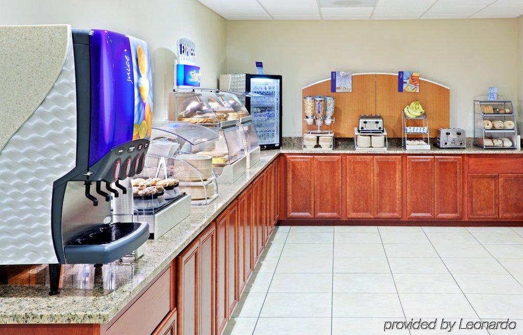 Holiday Inn Express And Suites Sumner By Ihg Zewnętrze zdjęcie